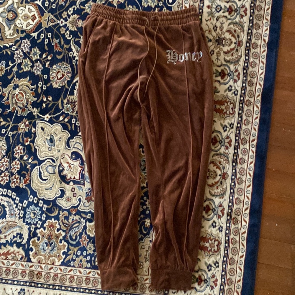 Early 2000’s y2k brown velour sweat pants with rhinestones “honey”